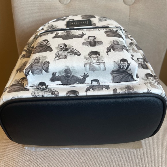Loungefly Universal Monsters Icons Mini Backpack Frankenstein/Bride, Dracula NWT - Picture 8 of 9